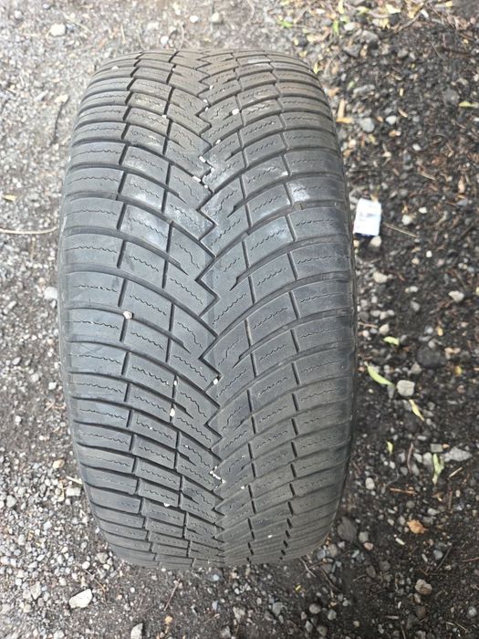 Одиночка 255 45 19 pirelli scorpion sf2
