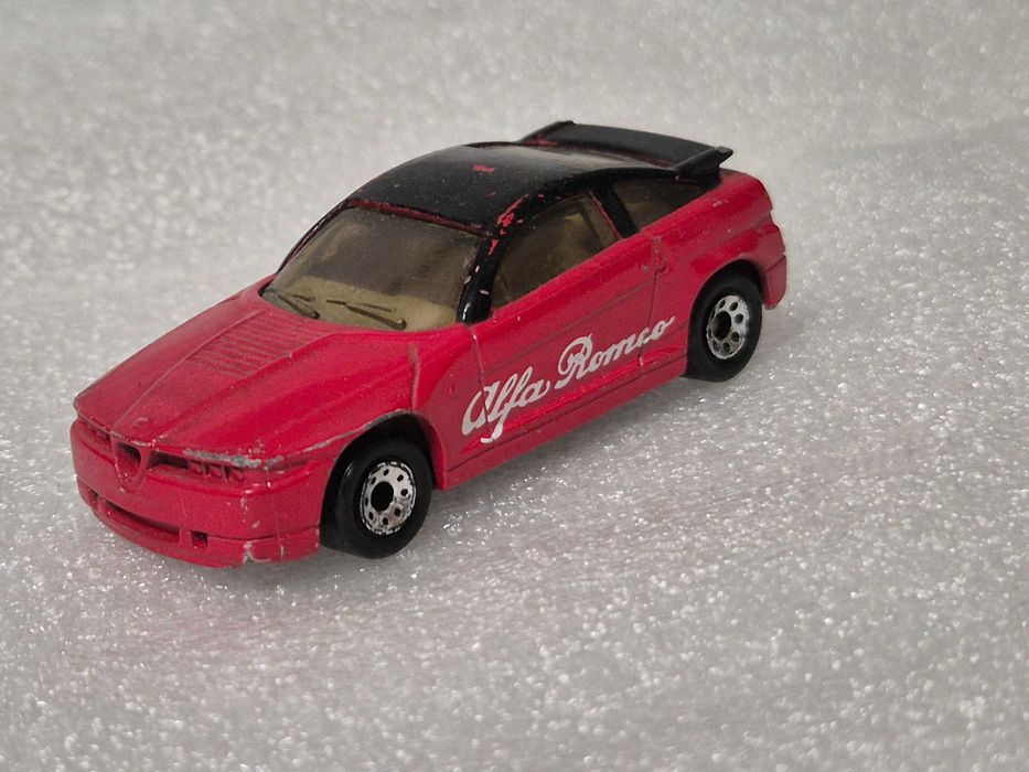 Model Matchbox - Alfa Romeo SZ ! ! !