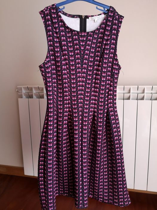 Vestido da marca "Easy Wear"64729957299329123