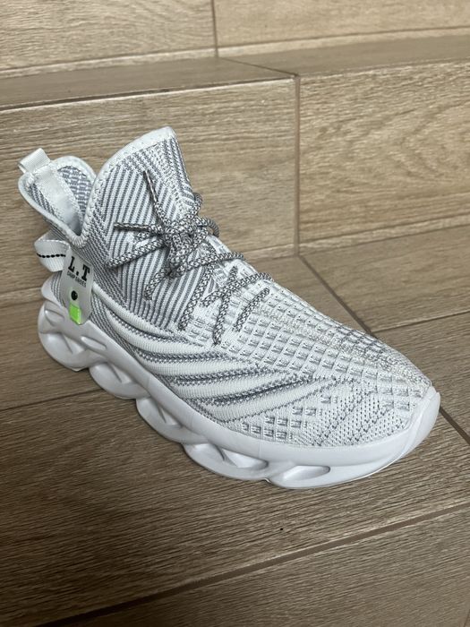 Кросівки Blade