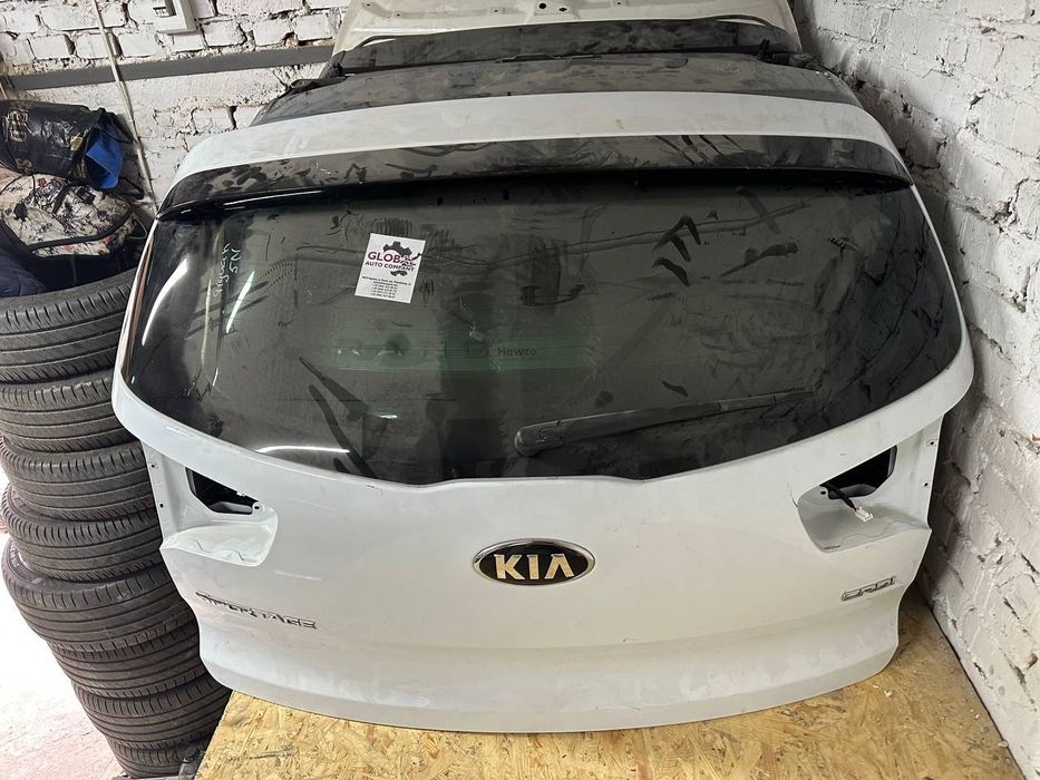 Кришка багажника / Ляда / Задня кришка Kia Sportage 3 2010--