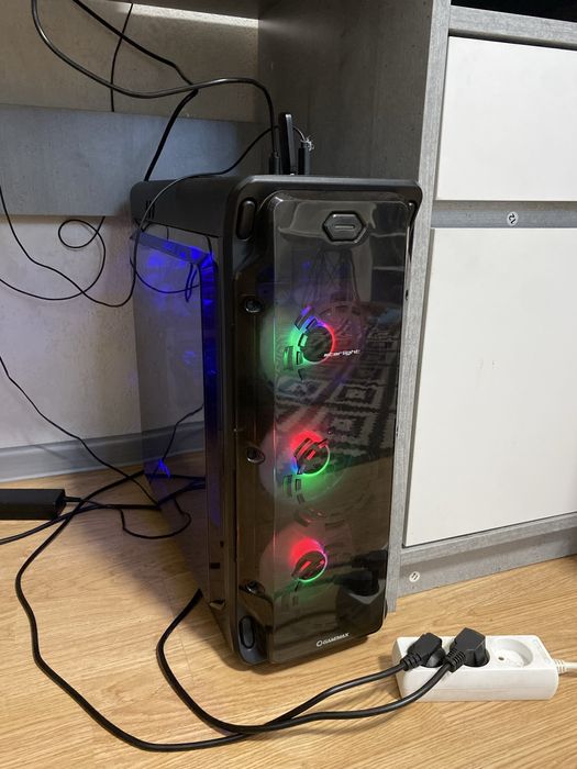 пк на водянці монітор продам