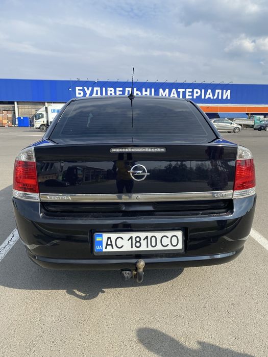 Продаю власний автомобіль