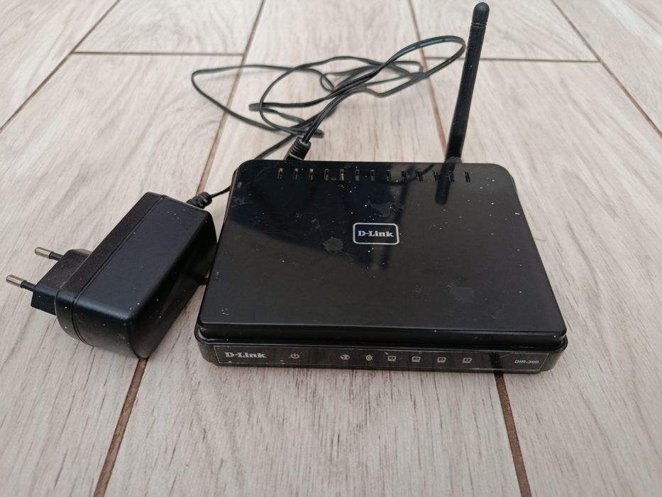 Wi-Fi роутер D-Link DIR-300 з блоком живлення