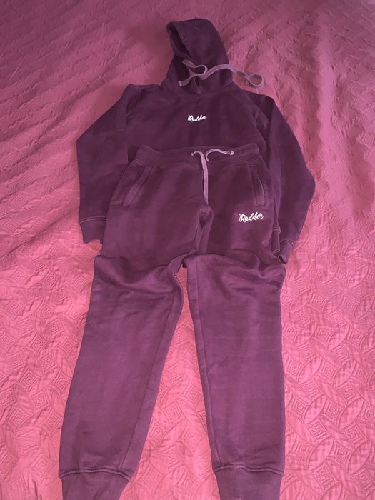 Спортивний костюм