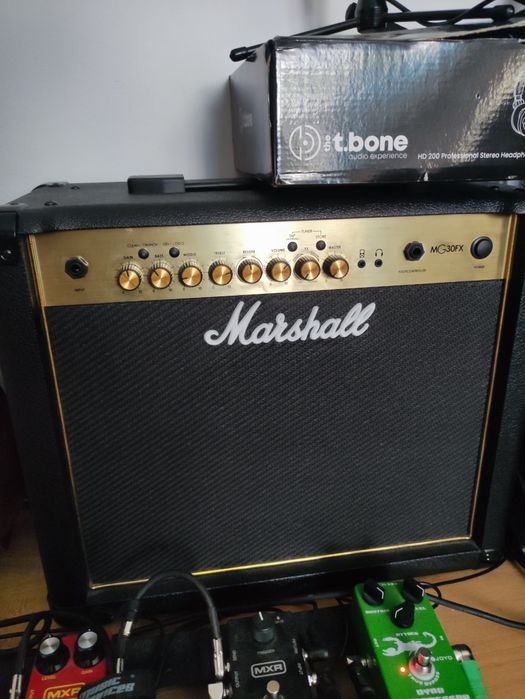 Marshall mg30 fx