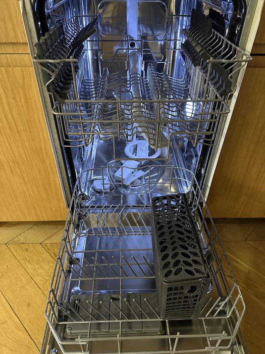 Zmywarka do zabudowy Electrolux ESL4650RO (uszkodzona)