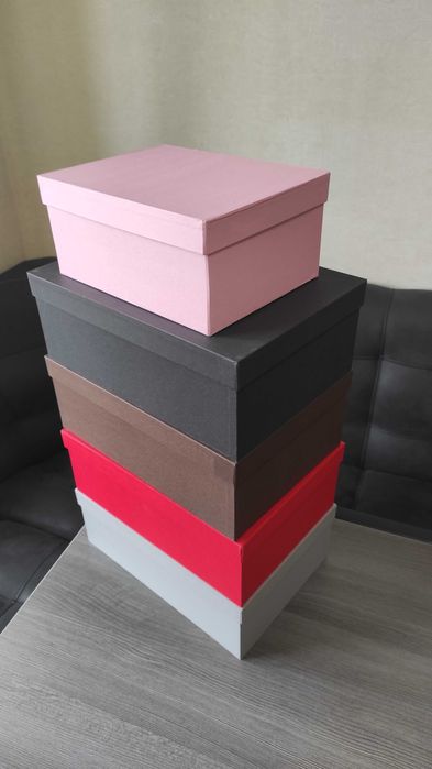 Прямокутні картонні коробки  24/18/11 і 32/24/11