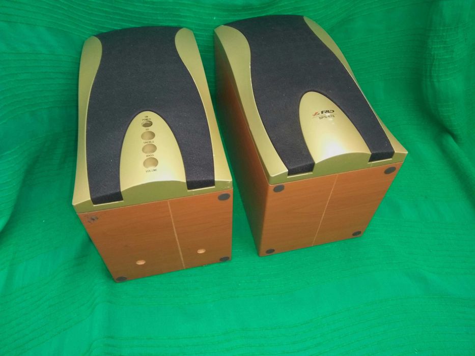 Корпусы компьютерных колонок Gembird Sven SPS-678 с сетками