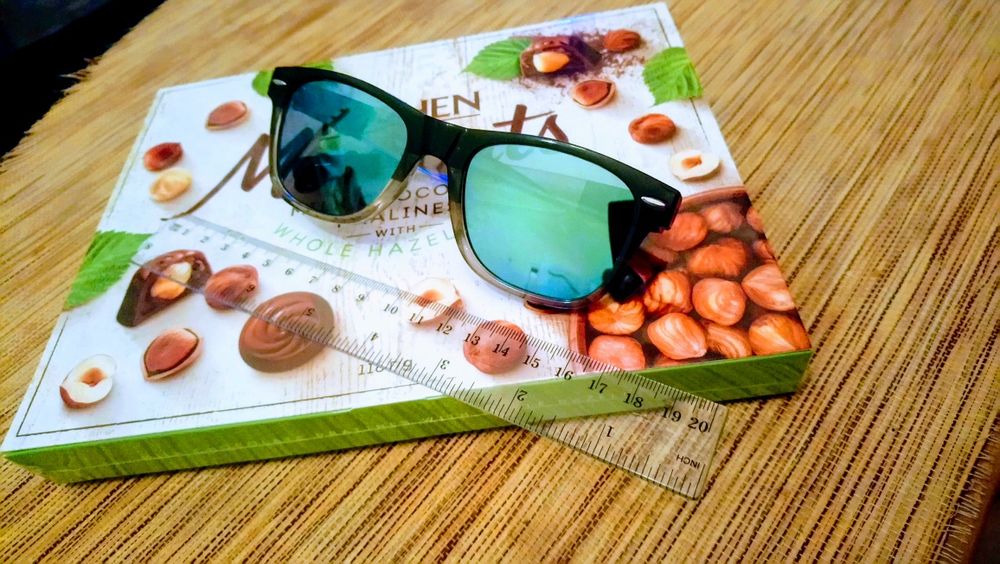 Очки солнцезащитные+чехол