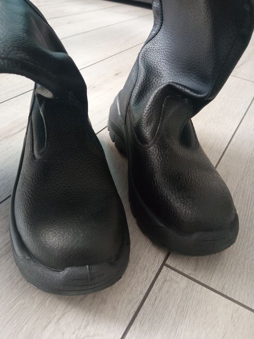 Сапоги кирзові нові.