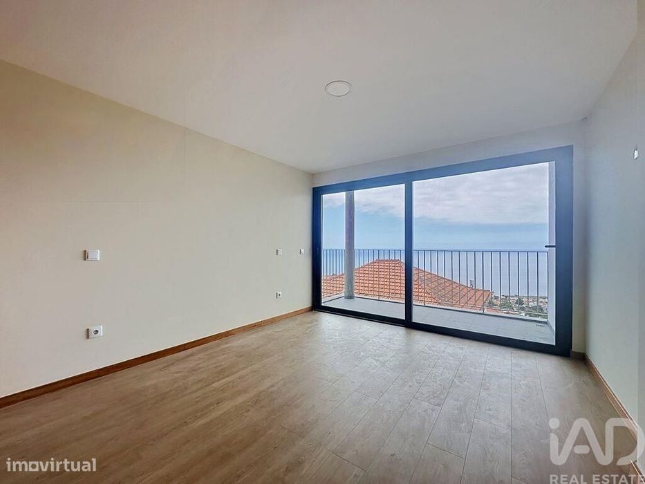 Apartamento T2 em Funchal (Santa Maria Maior) de 130,00 m2