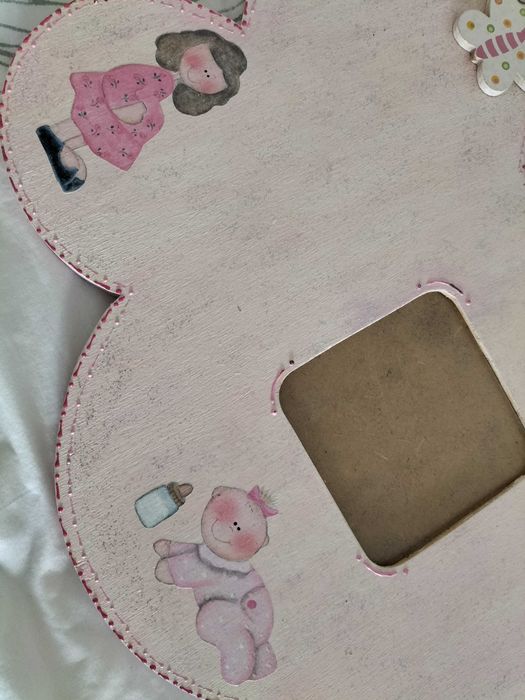 Moldura de parede criança