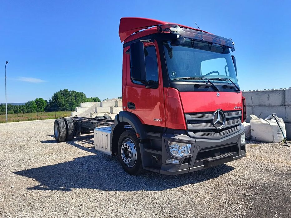 Mercedes-Benz ANTOS 1824  Mercedes-Benz Antos 1824 2015R Euro6 240 KM Automat Klima Rama do zab.
