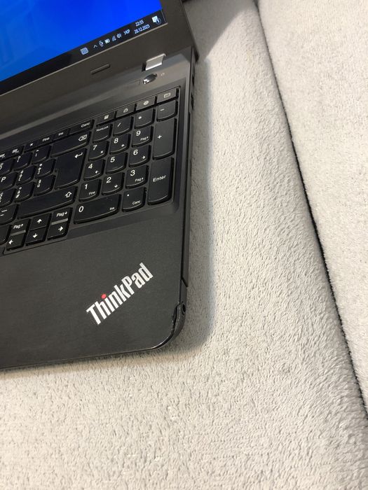 Lenovo ThinkPad E560
