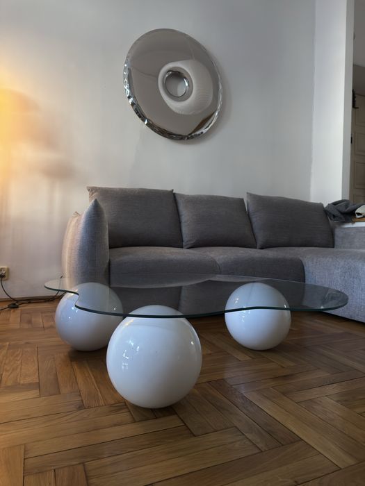 Stolik Picco the Finder biale kule szklo hartowane design polski