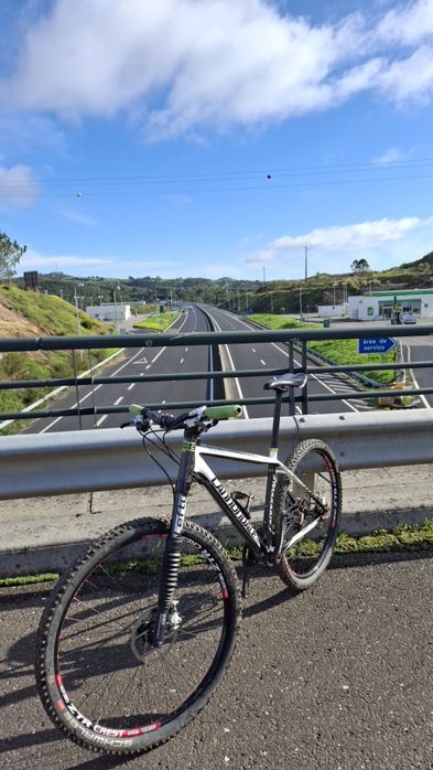 Cannondale flash full carbon