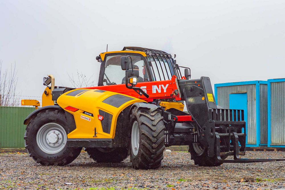 Телескопічний навантажувач Sany STH742 2025 (7м, 4.2т.)