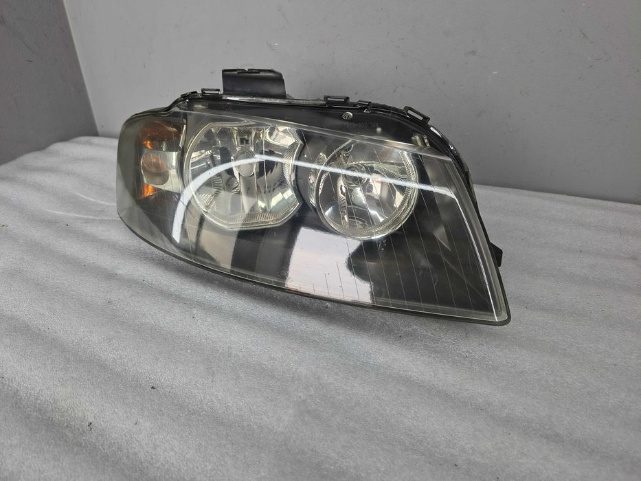 Lampa Prawa Przód AUDI A3 8P (03-08) H7 Oryginał | Europa