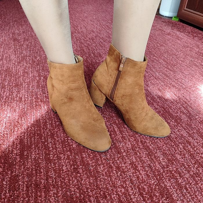 Коричневі жіночі ботильйони 40 розмір на підборах
