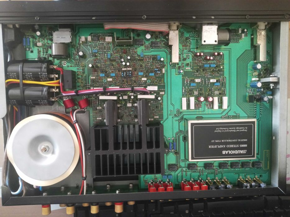 Amplificador Audiolab 8000S