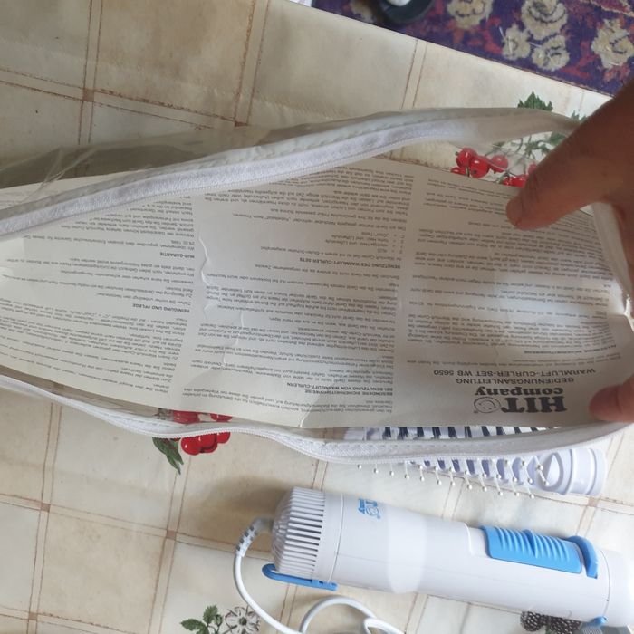 Фен-щетка HIT COMPANY WBS650.