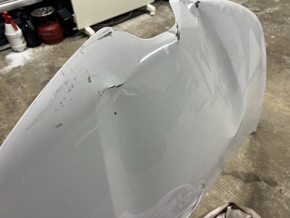 Капот б/в Original Renault Zoe Рено Зоя 651227811