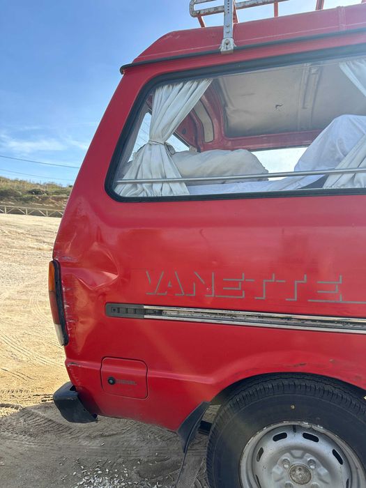 Nissan Vanette c220 diesel classic - 1992 - Camper conversion project