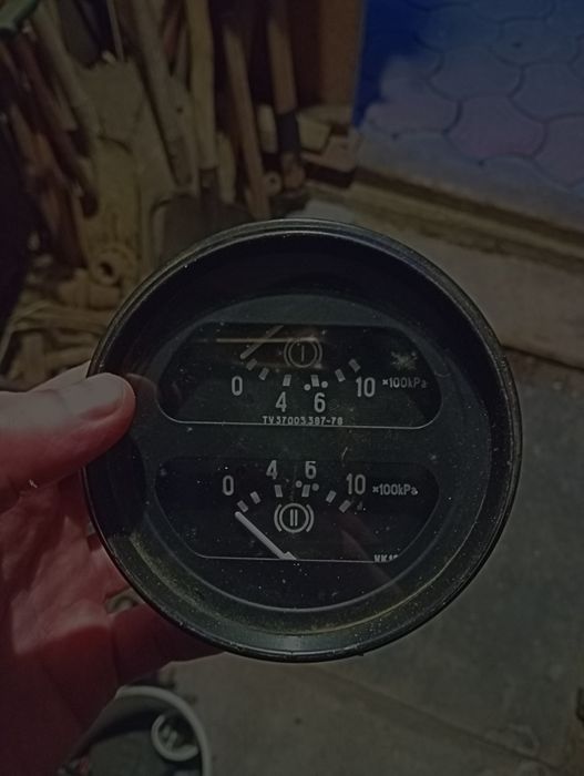 Тиск повітря маз