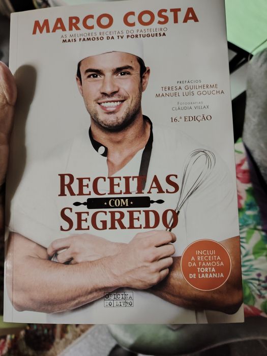 Livro "receitas com segredo"