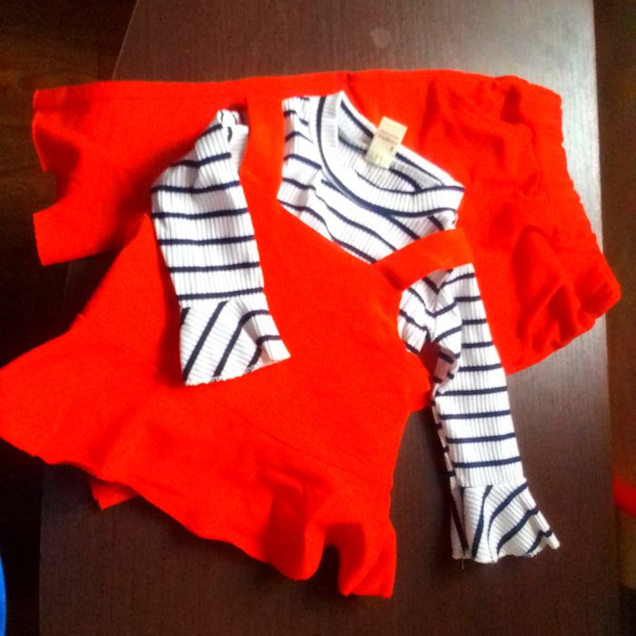 Прогулочный костюм на девочку