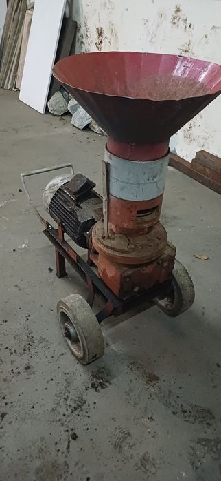 Máquina para  pellets