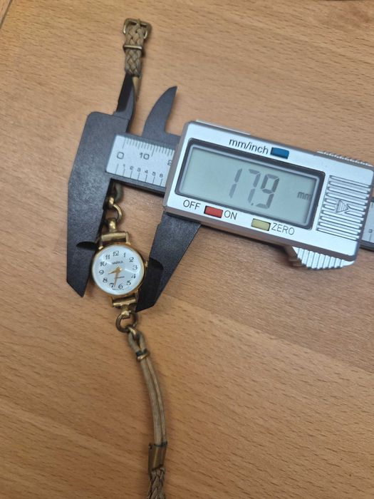 Radziecki damski zegarek*Czajka/Чайка*