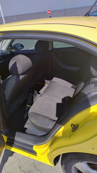 продам авто SEAT LEON 2003