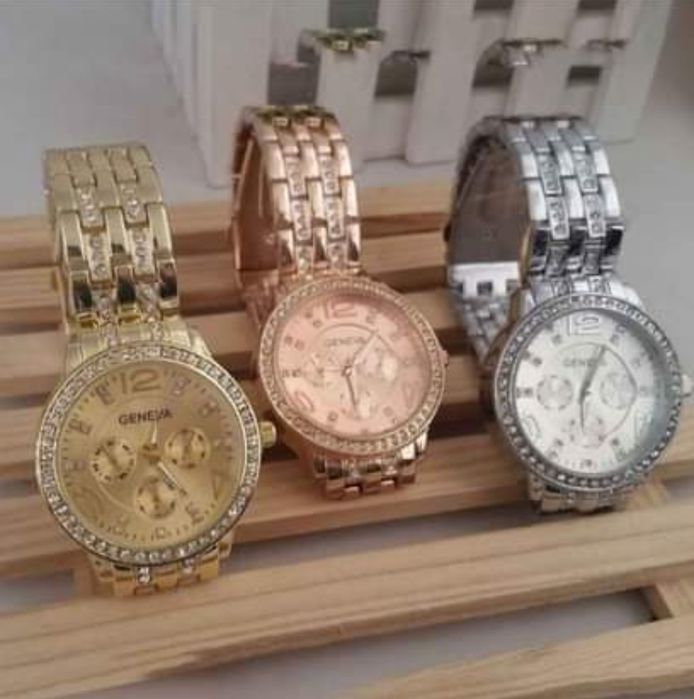 Relógios femininos de Quartzo (novos)