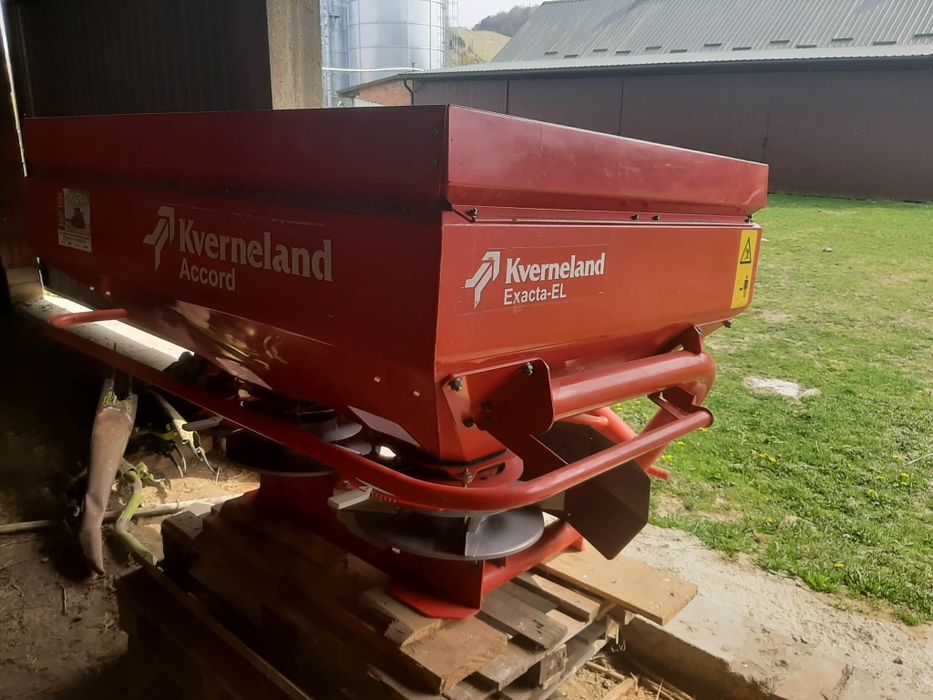 Rozsiewacz Kverneland Exacta-EL