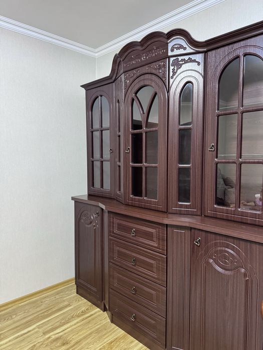 Продам стінку для вітальні