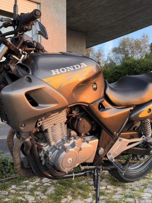Honda CB 500 (1997) – 53.000 km – NEGOCIÁVEL