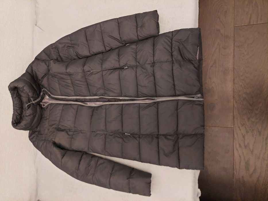 Płaszcz dziewczęcy.