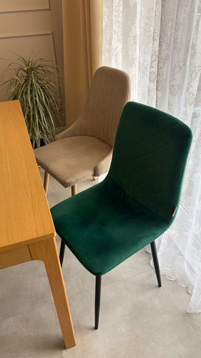 Stół rozkładany 80/120-180 + 4 krzesła gratis
