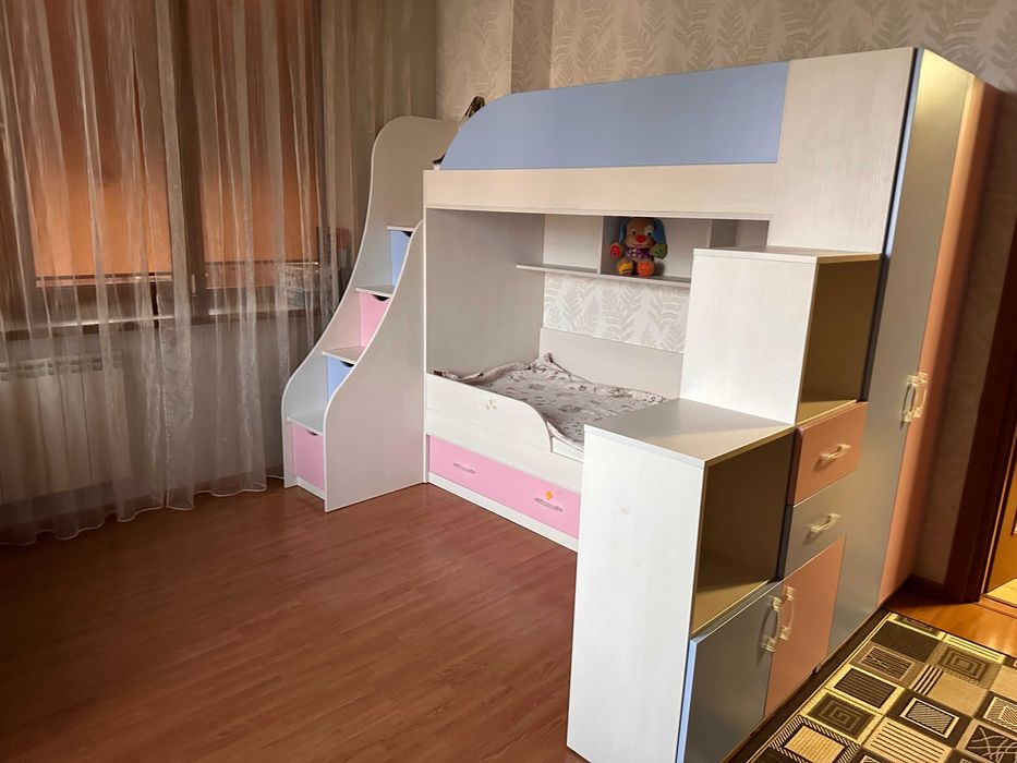 Квартира двокімнатна в Києві подобово