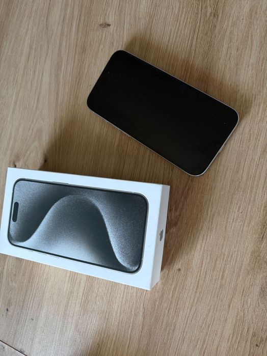 Iphone 15 PRO biały