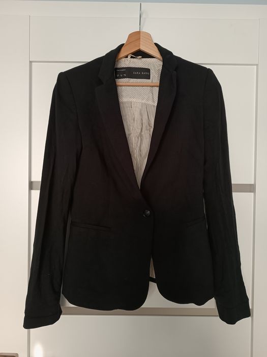 Czarna marynarka żakiet Zara S 36 wiskoza