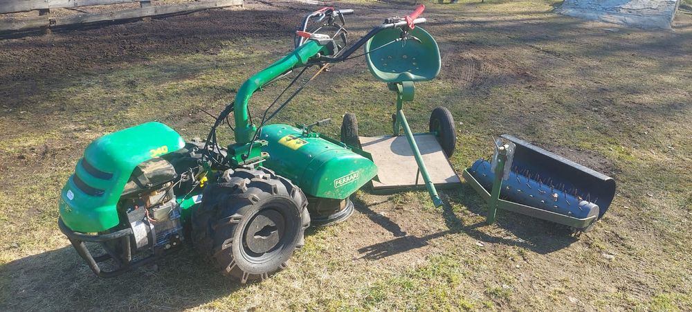 Glebogryzarka Dzik Ferrari silnik lamburgini profesjonalny sprzęt