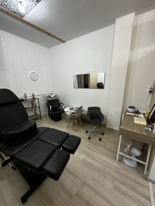Vende-se Negócio Equipado – Barbearia + Estúdio de Tatuagem | Arrendamento a Acordar