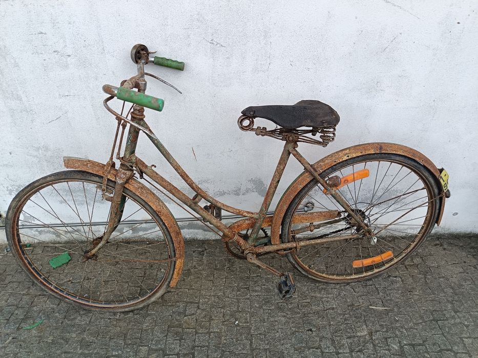 Bicicleta antiga pasteleira travão de alavanca