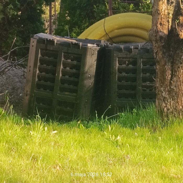 Plastikowe kompostowniki
