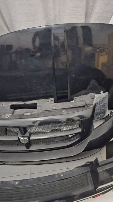 Frente e traseira Dodge Caliber