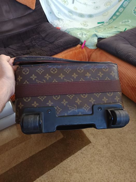 Louis Vuitton walizka