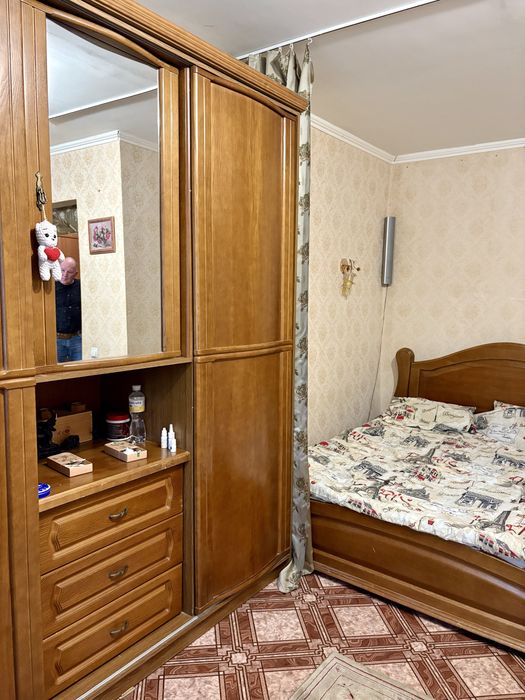 Продаж 1-кімнатної квартири на вул. Калиновій. Лівий берег.